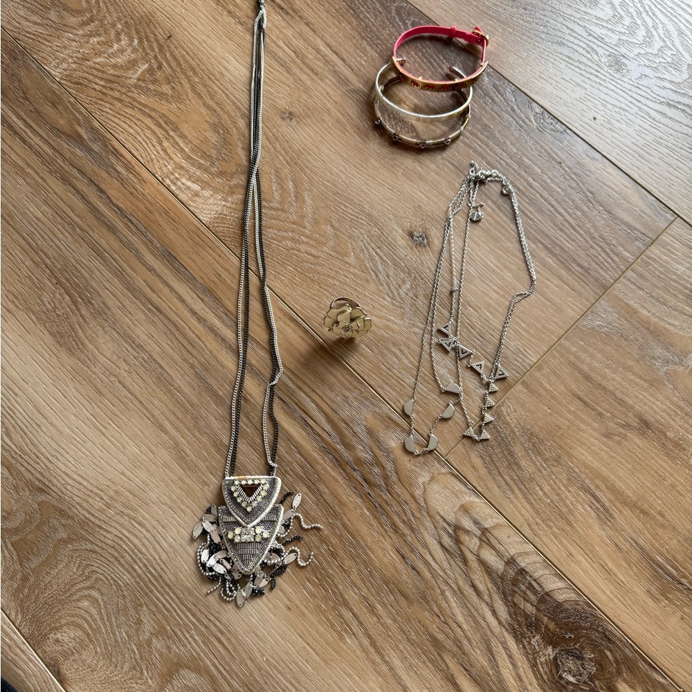 Stella & Dot Lot of jewelry